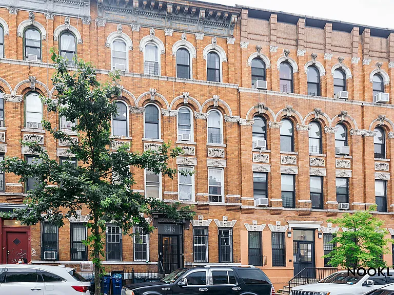 248 Stockholm St #3L — Photo 2