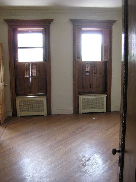 1st image of 88A Quincy St APT 2