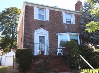 8011 192nd St, Hollis, NY 11423