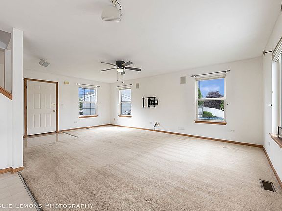 4th image of 2404 Twin Fountain Ct