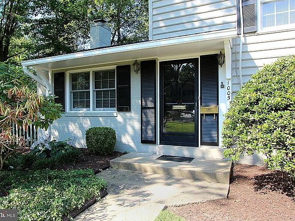 2nd image of 1005 Croton Dr