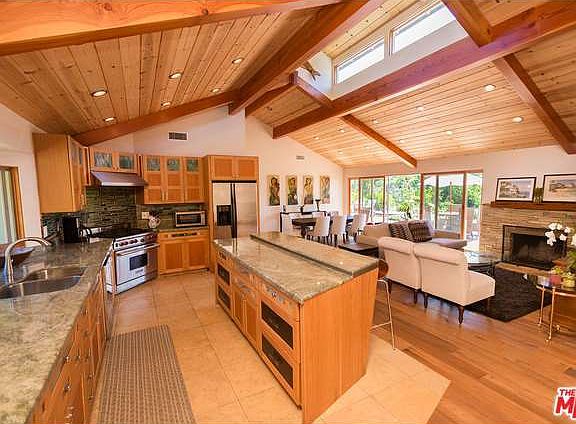 3rd image of 6945 Whitesands Pl