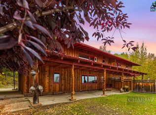 1516 Farmers Loop Rd, Fairbanks, AK 99709