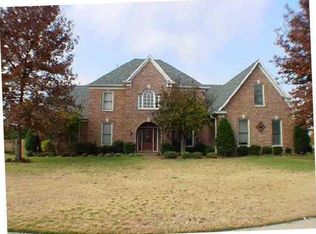 1341 Wahkin Rd, Collierville, TN 38017