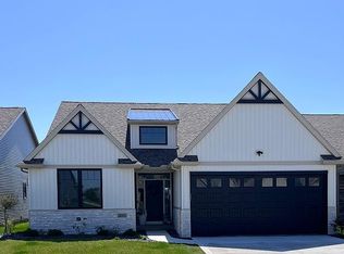 9217 Grande Ct, Sylvania, OH 43560