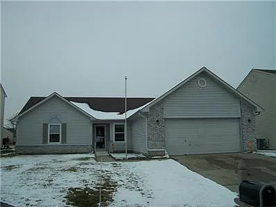 8930 Stonewall Dr photo 1