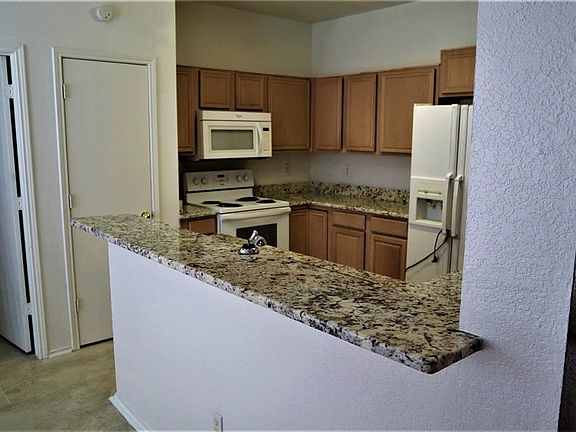 4th image of 7209 Airline Dr