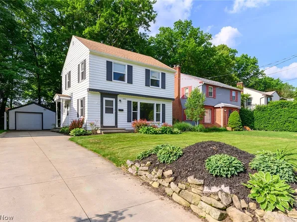 1650 Wiltshire Rd, Akron, OH 44313