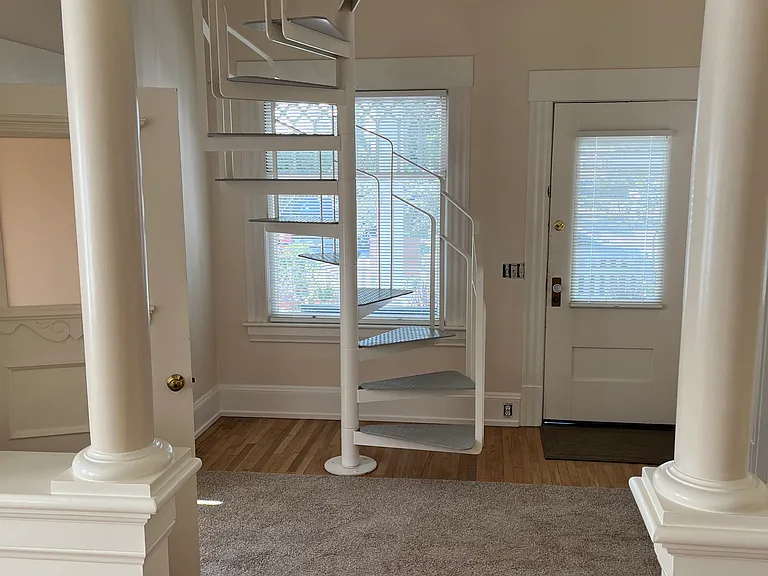 1144 Mill St #1 — Photo 3