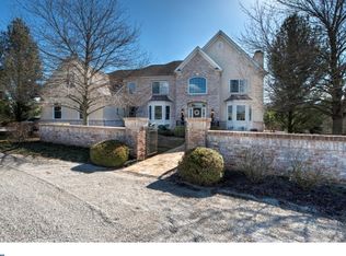 21 Longmeadow St, Newtown, PA 18940