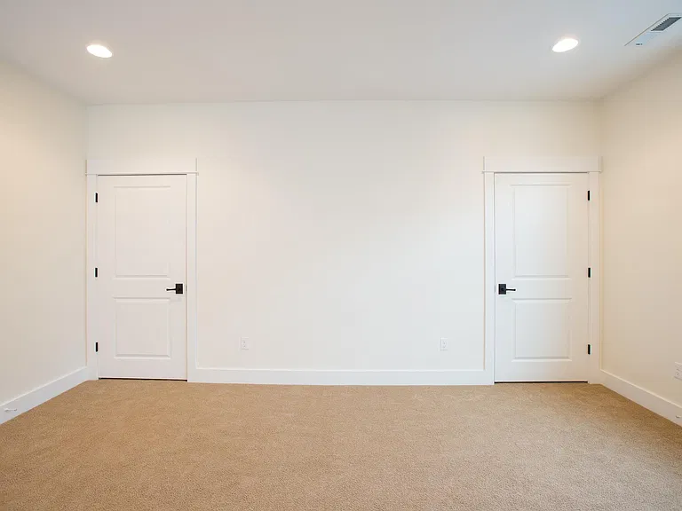 18 E Beall St #1 — Photo 15