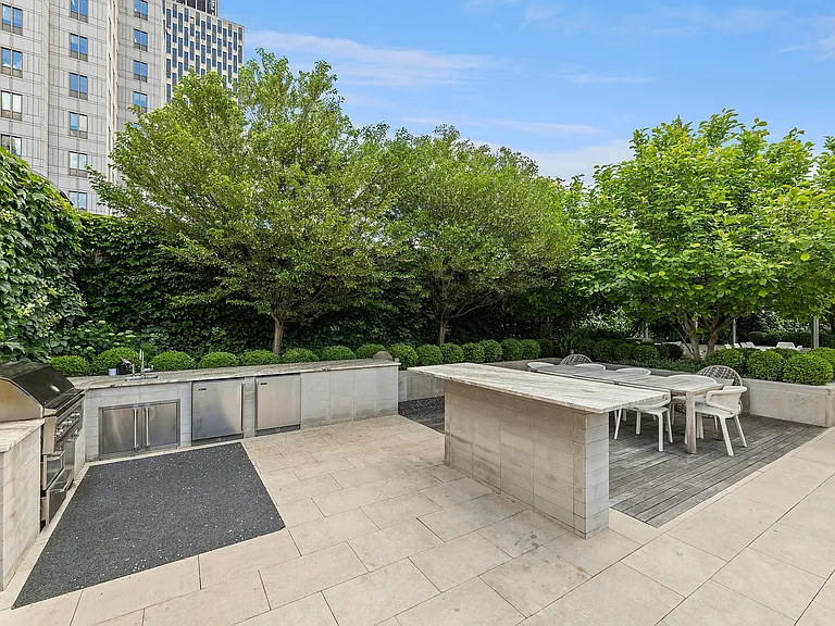 49 Chambers St #8E — Photo 21