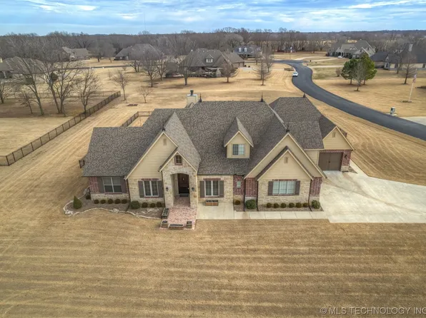 14493 S 246th East Ave, Coweta, OK 74429