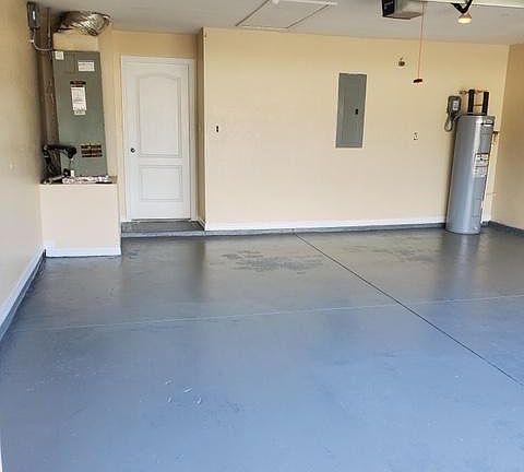 4th image of 1028 Heron Ct
