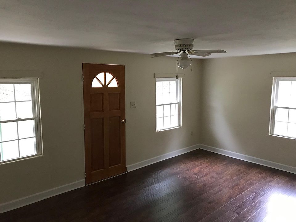 2095 Stoney Battery Rd, Troutville, VA 24175 Zillow