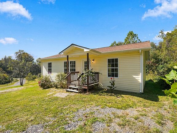 2nd image of 2549 Weaver Pike
