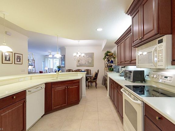 3rd image of 22301 Piazza Doria Ln Unit 101