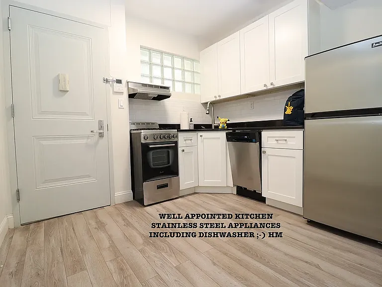 502 W 44th St #2-A — Photo 3