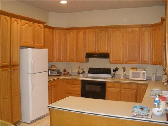 3rd image of 3745 Lake Arthur Dr