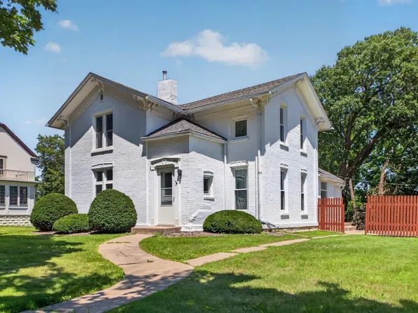 313 Chatfield Ave NW, Preston, MN 55965