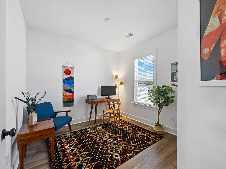712 Rumbling Leaf Ln — Photo 24