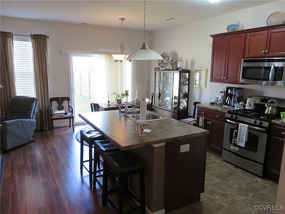 5th image of 113 New Harvest Dr