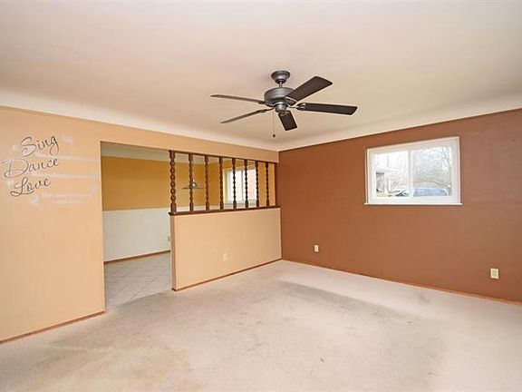 3rd image of 3415 Oakmeadow Ln