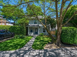 4122 Whitman Ave N, Seattle, WA 98103