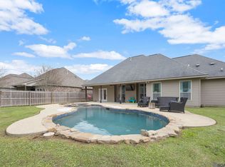 18241 Old Trail Dr, Prairieville, LA 70769