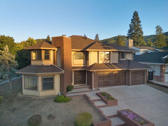 7150 Calcaterra Dr, San Jose, CA 95120