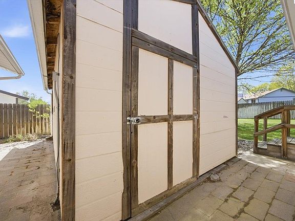 4th image of 4930 Chukar Dr