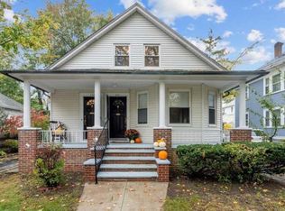 482 Pleasant Valley Pkwy, Providence, RI 02908