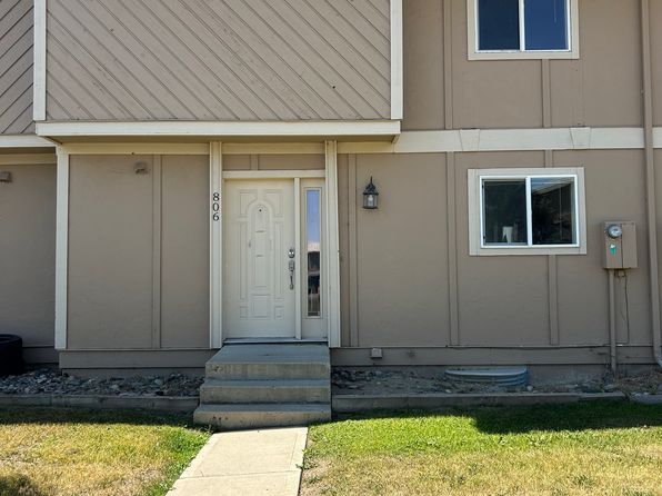 806 Moccasin Ln