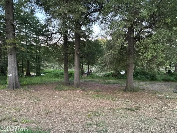 No Lakeshore St, Itta Bena, MS 38941