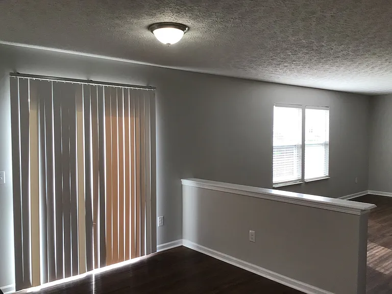 128 Georges Creek Dr — Photo 3