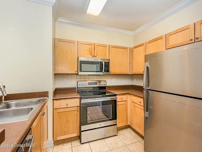 6470 Borasco Dr #2102 — Photo 7