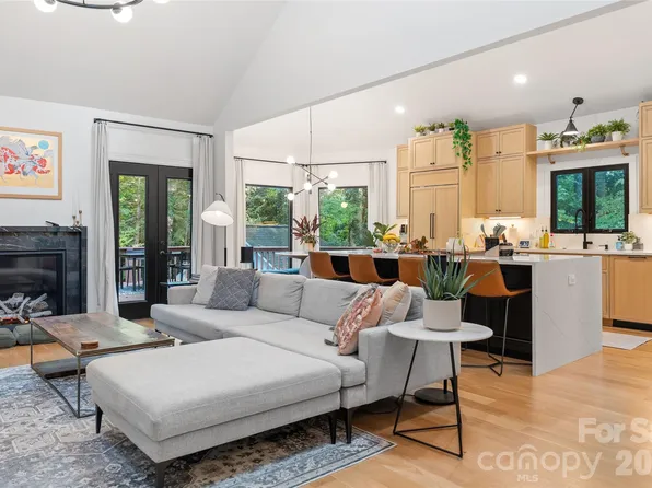 5123 Randolph Rd, Charlotte, NC 28211