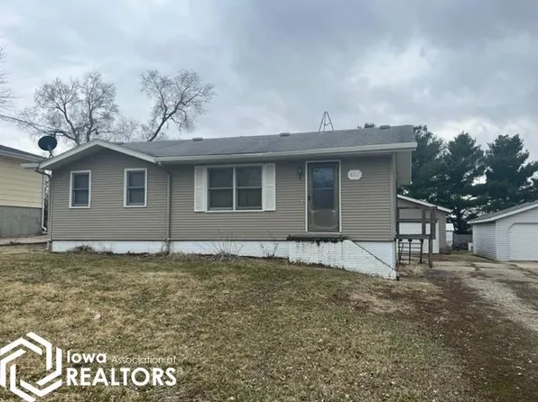 812 9th Ave W, Oskaloosa, IA 52577