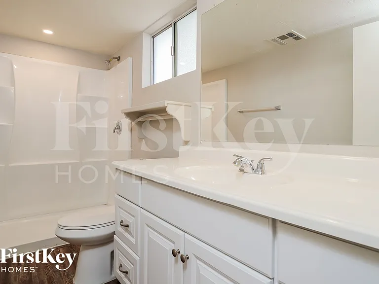 1615 W Bluefield Ave — Photo 10