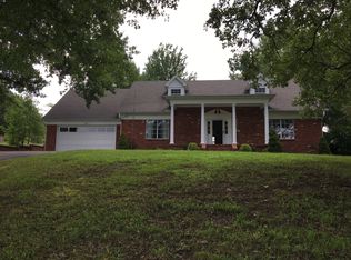 940 N Pembroke Rd, Fayetteville, AR 72701