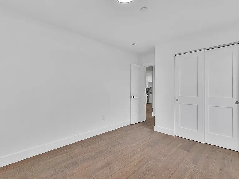 74 Broadway St #1A — Photo 8