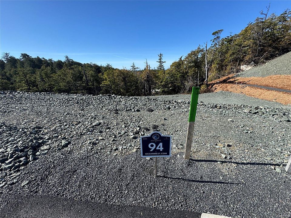 1st image of 94 Sitka Pl