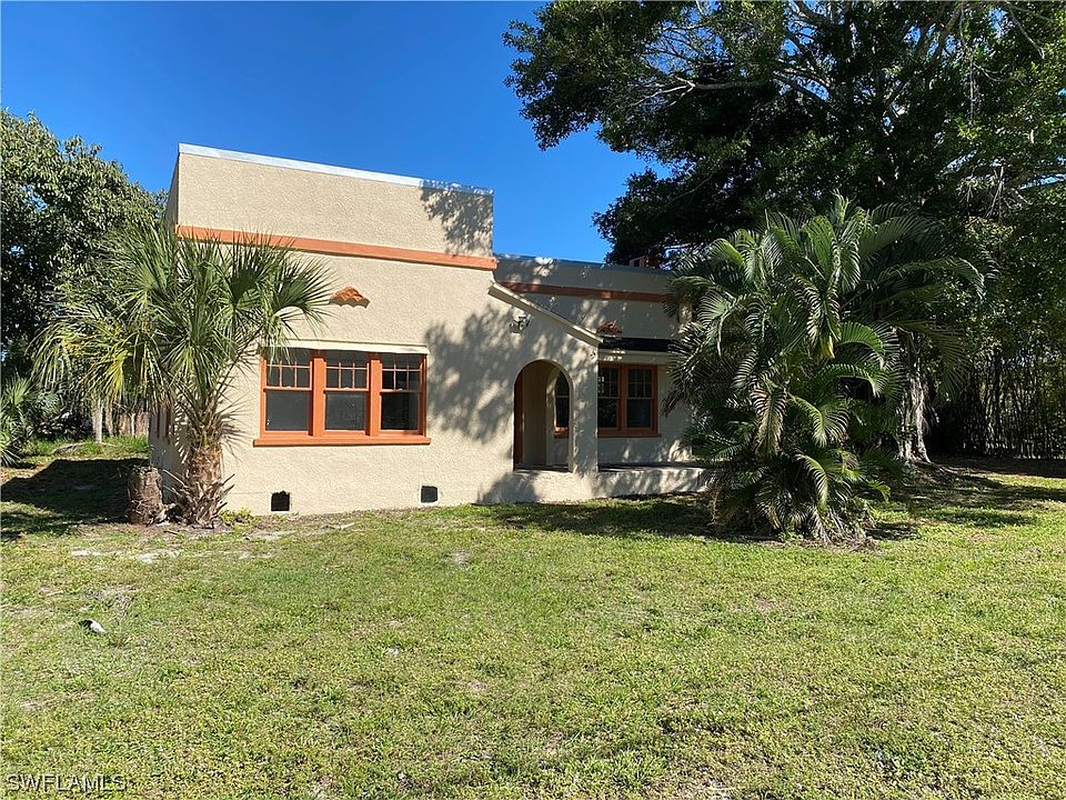 1st image of 313 Balboa Ave