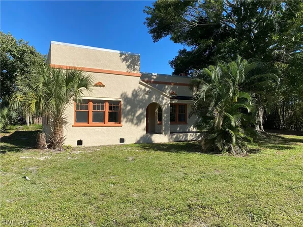 313 Balboa Ave, Fort Myers, FL 33905