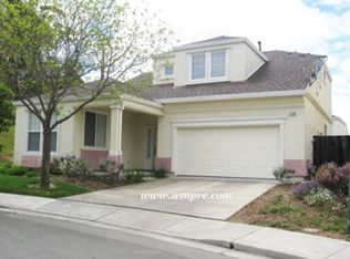 130 Rocky Pointe Ct, Hercules, CA 94547