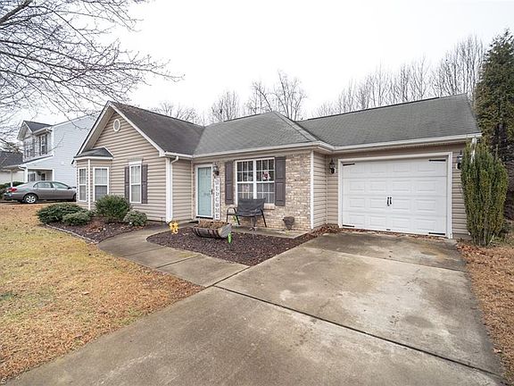 2nd image of 3569 Sydney Oaks Dr