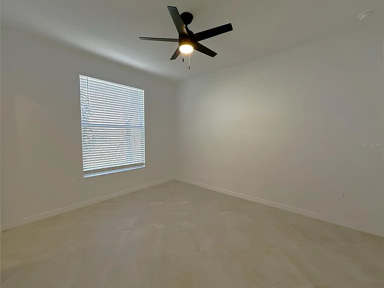 14231 Heritage Landing Blvd #1918 — Photo 11