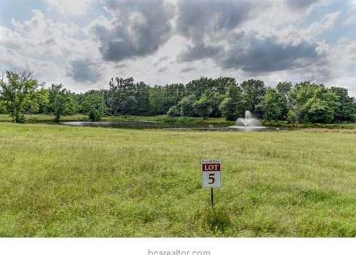 2nd image of 2108 Rolling Hill Trl
