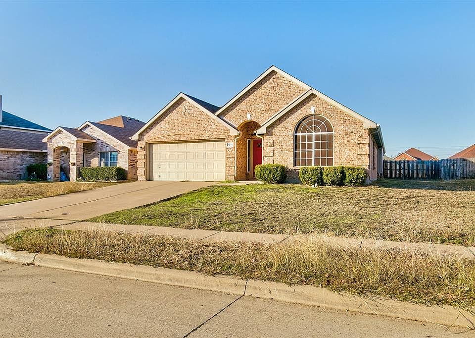 1st image of 2470 Frontier Dr