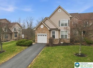 1761 Big Ridge Dr, East Stroudsburg, PA